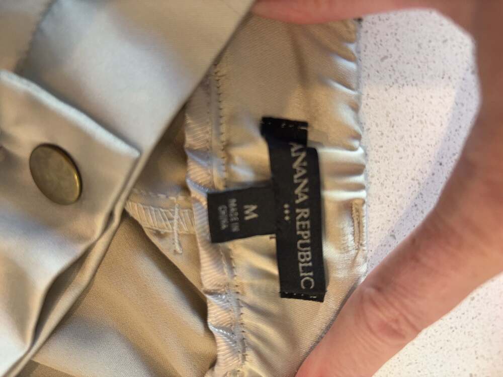 Wide-Leg Mid-Rise Satin Pull-On Cargo Pant - Picture 7 of 10
